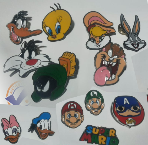 Pin de solapa personajes tv
