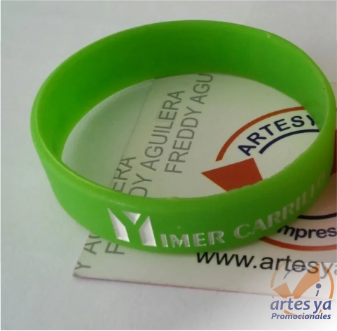 Manilla de Silicona Alto Relieve - Letras Sobresalidas